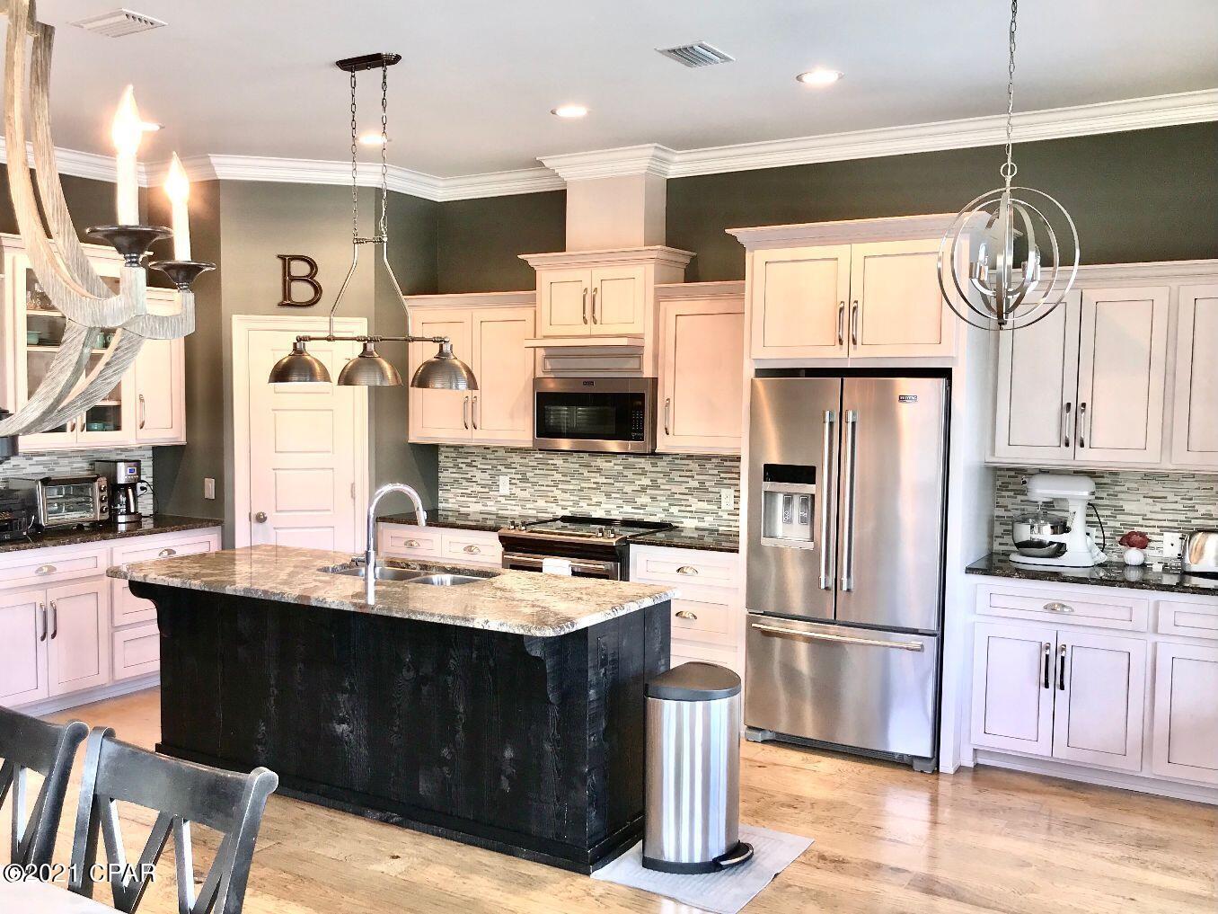 Hawks Landing - Residential