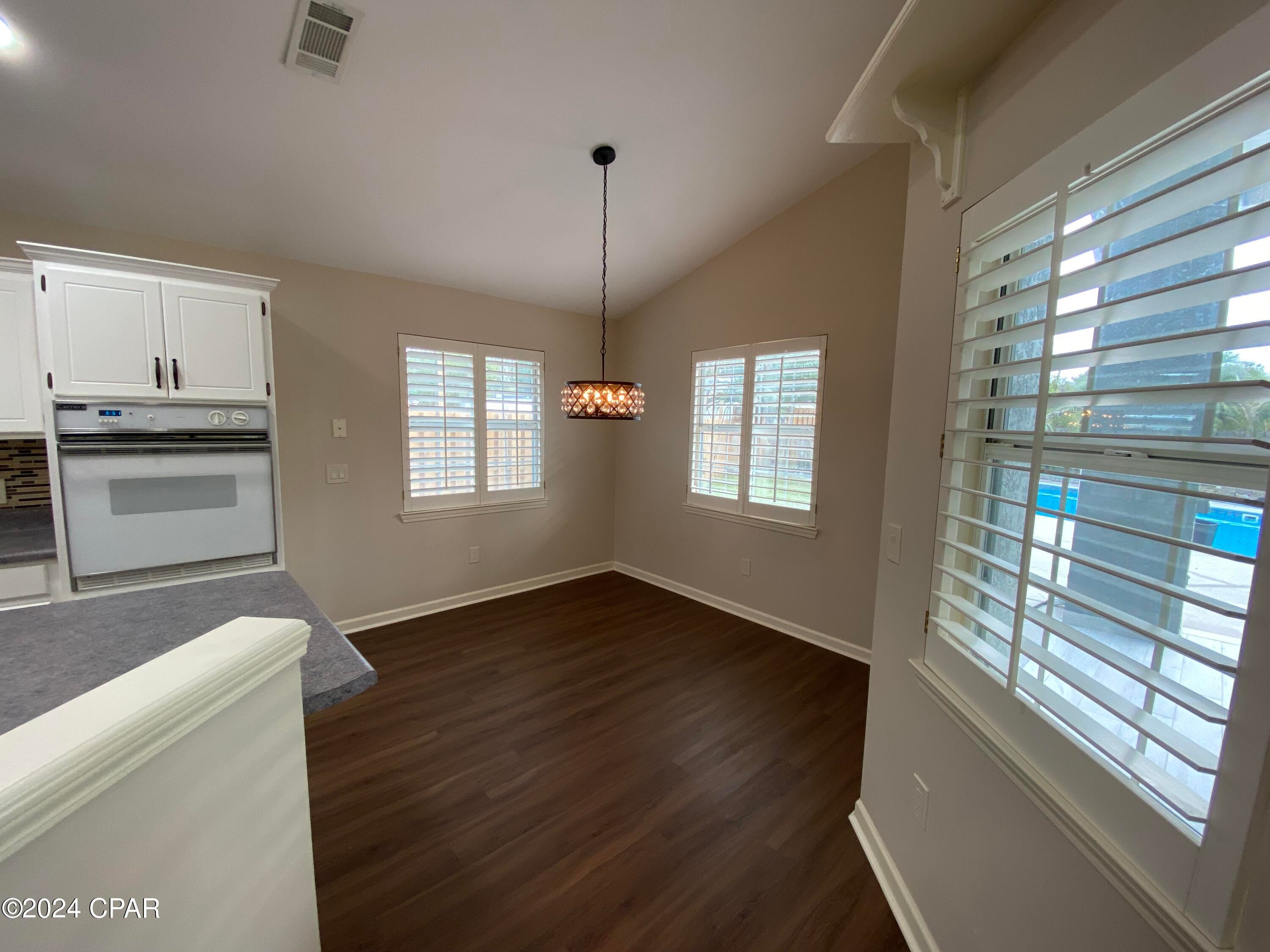 Mowat Highlands Ph IV - Residential Lease