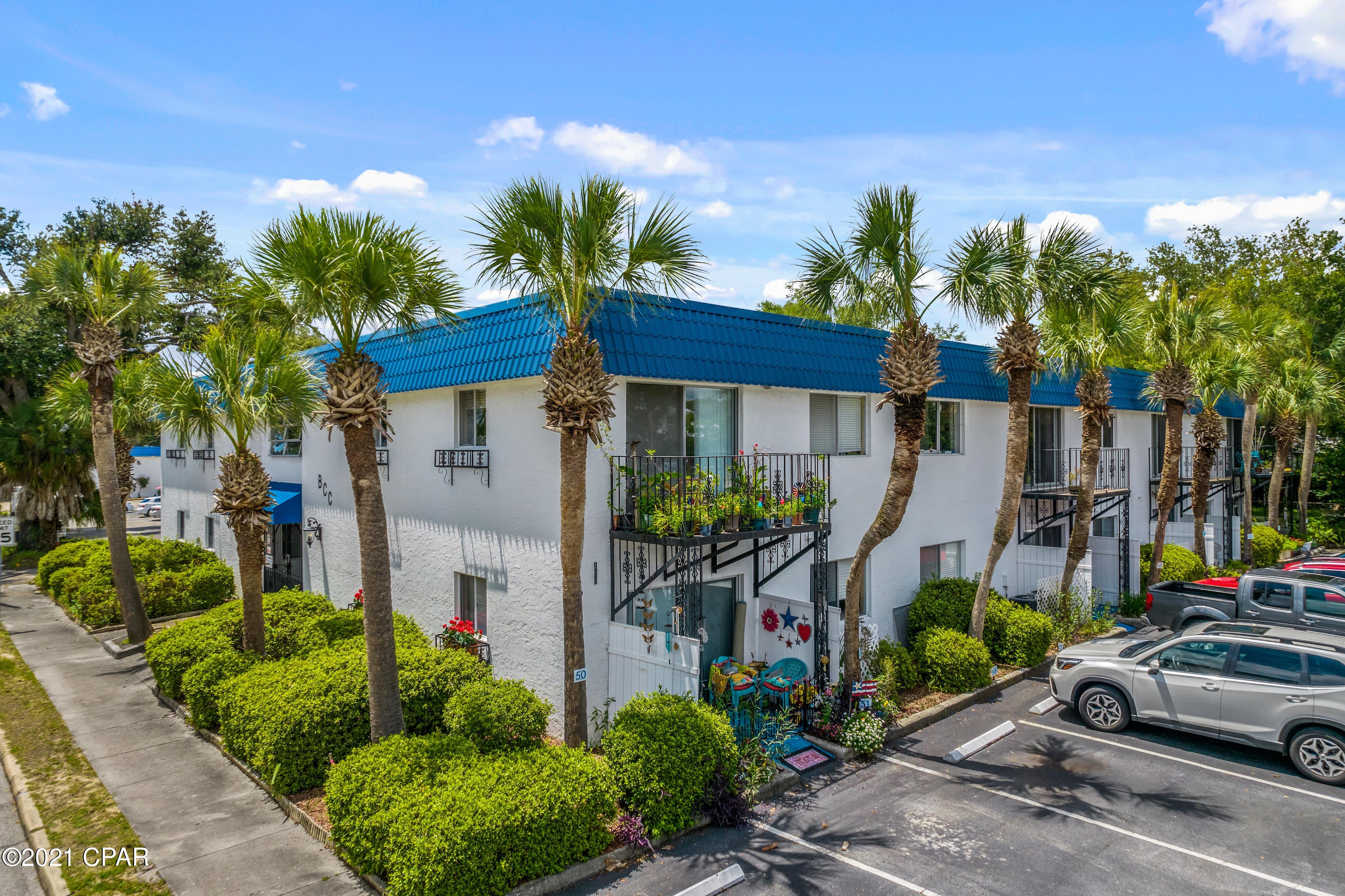 Bay Club Condo Ph 1 - Residential