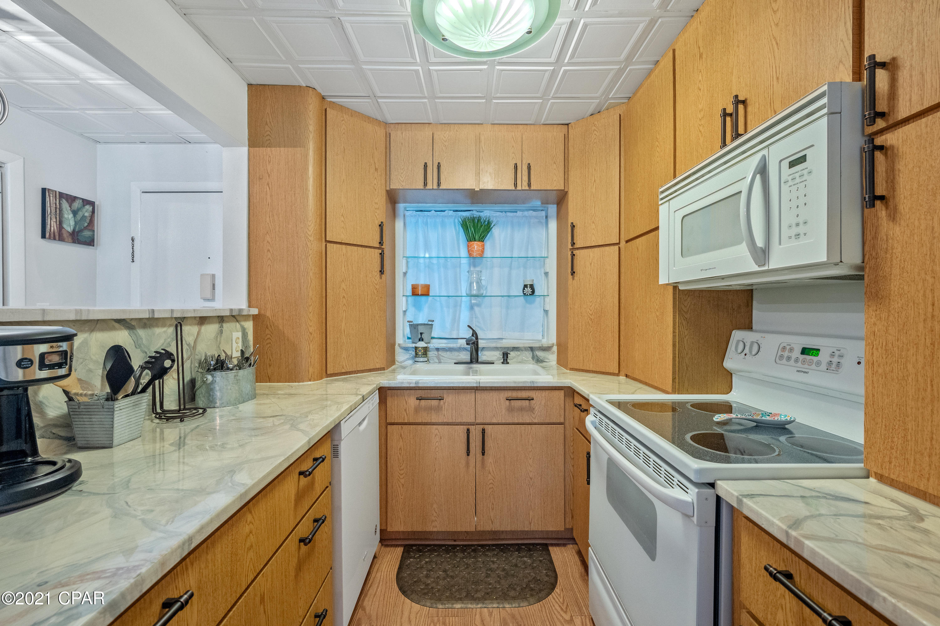 Bay Club Condo Ph 1 - Residential