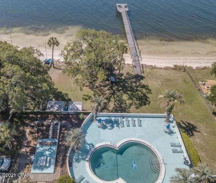 Bay Club Condo Ph 1 - Residential