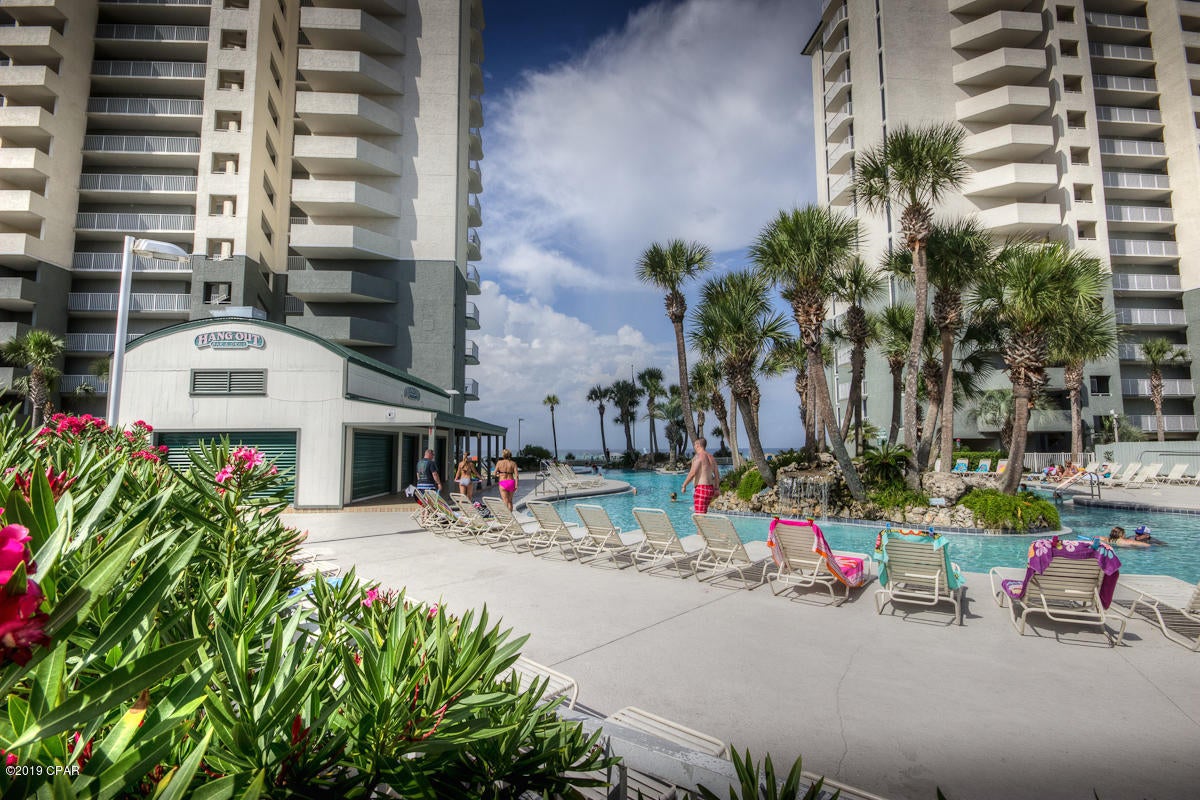 Long Beach Towers IV - Residential