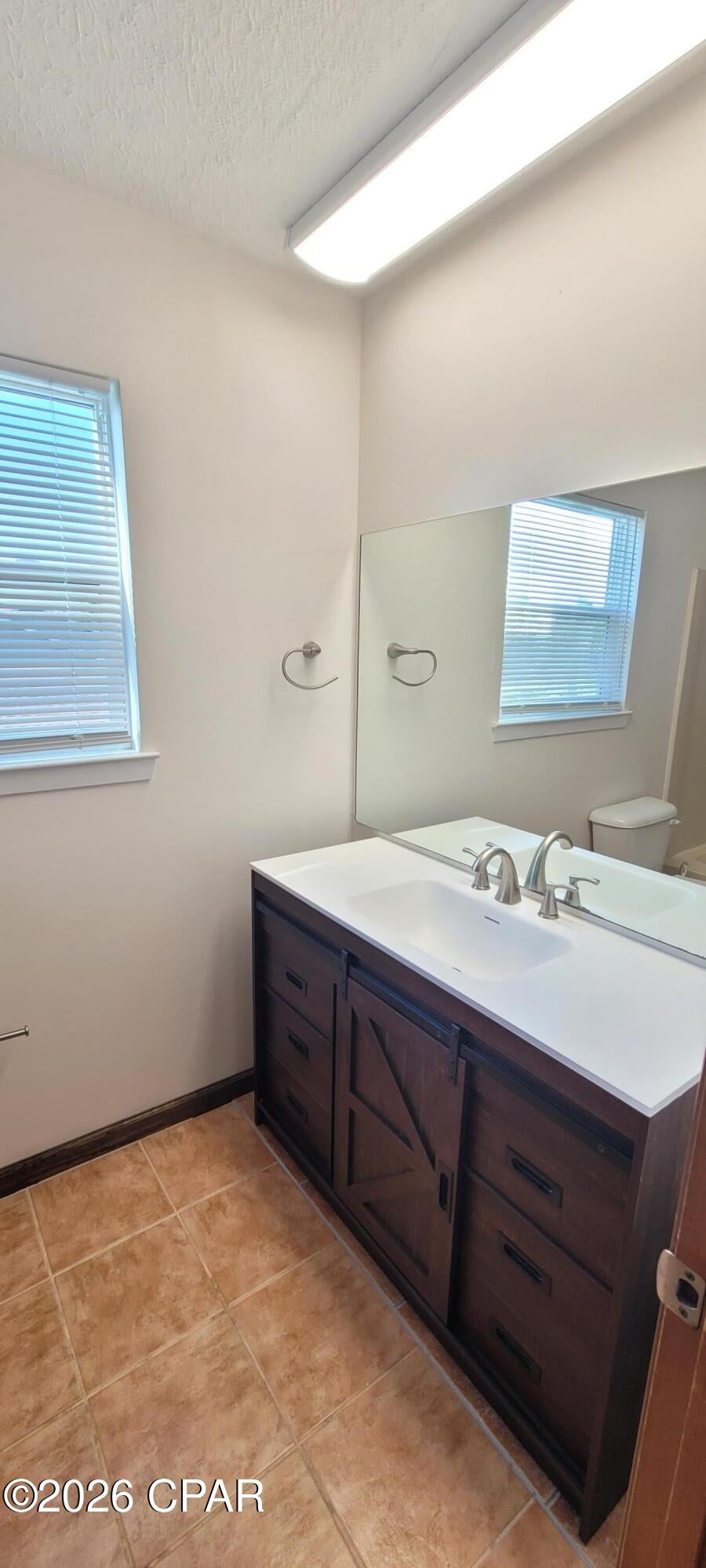 E.L. Wood - Residential Lease