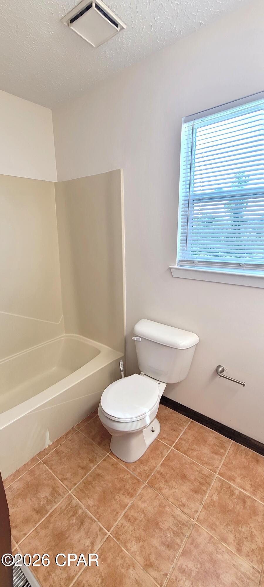 E.L. Wood - Residential Lease