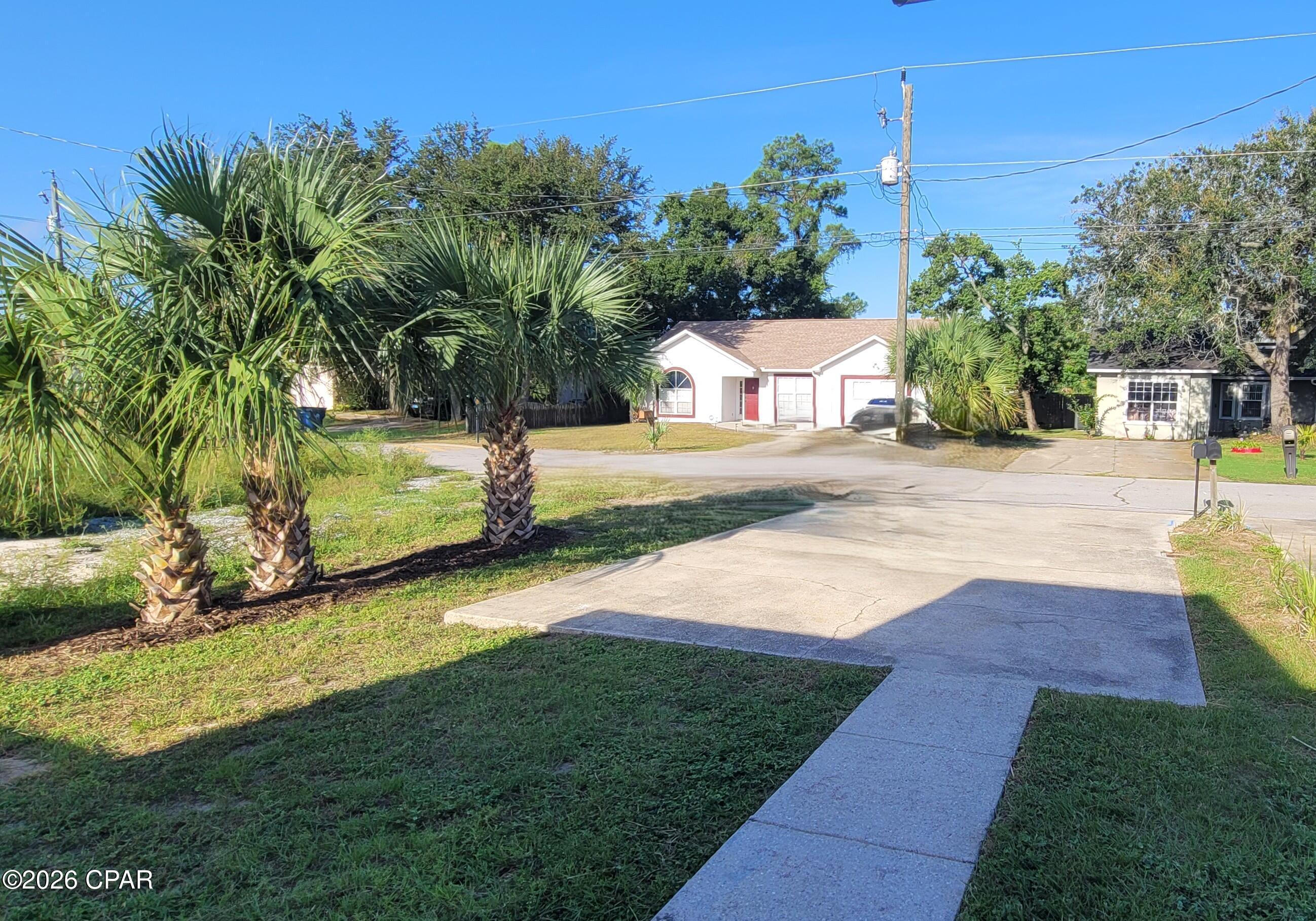 E.L. Wood - Residential Lease
