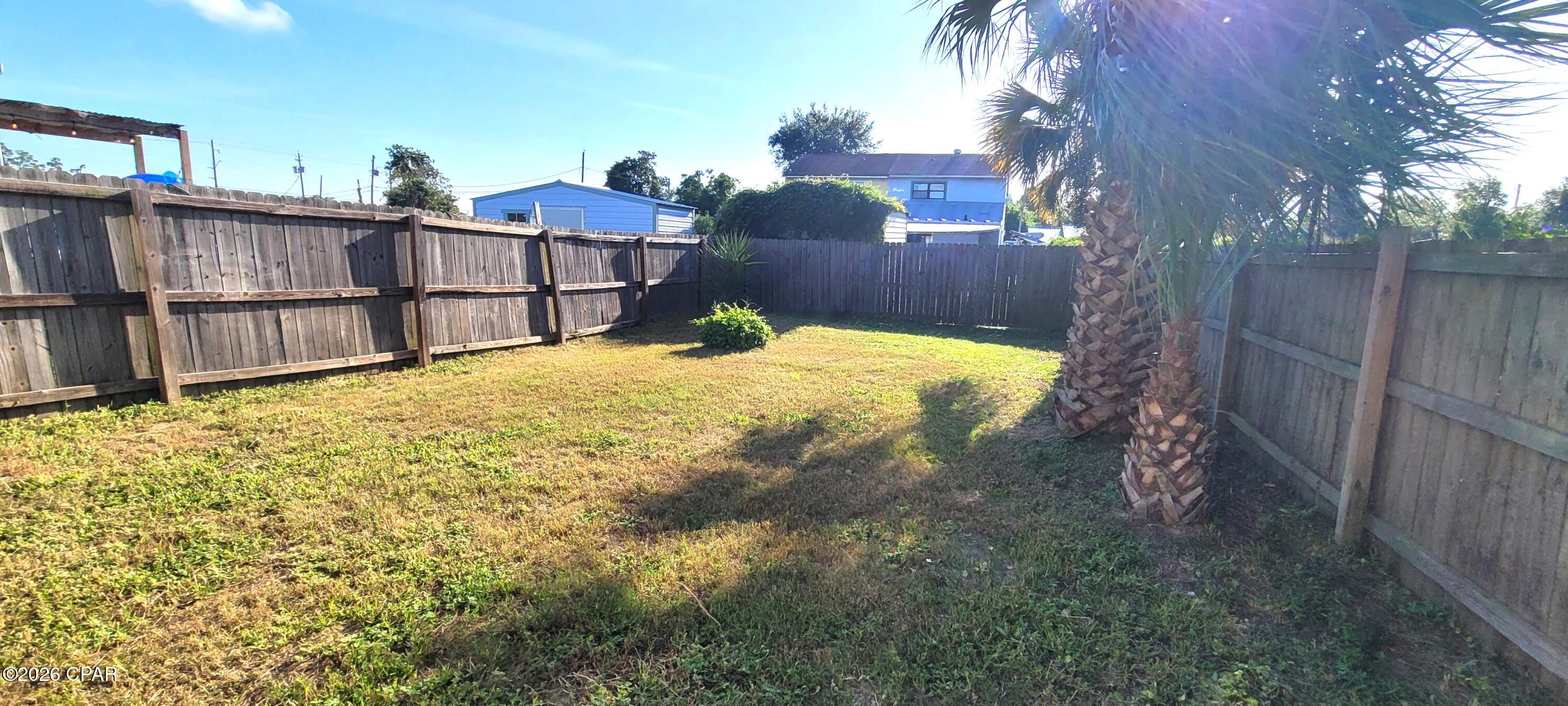 E.L. Wood - Residential Lease