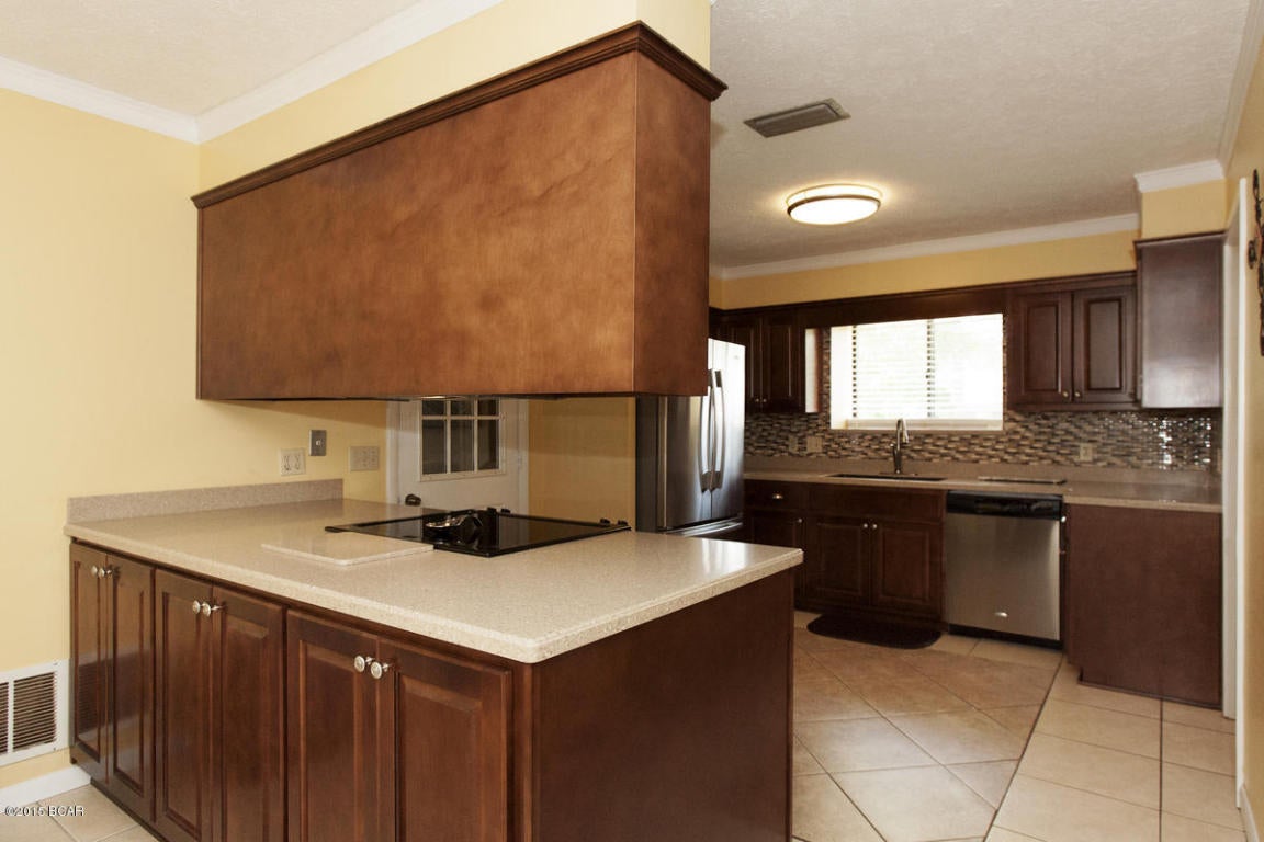 Baywood Shores Est Unit 2 - Residential