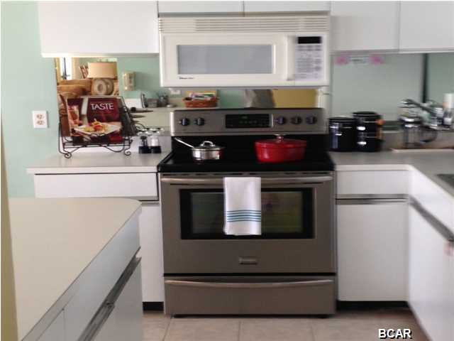 Leeward/Windward Condo - Residential