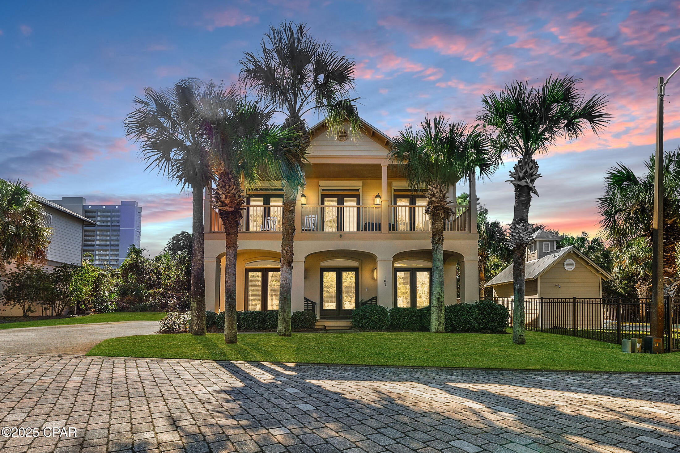 Sea Town - Residential