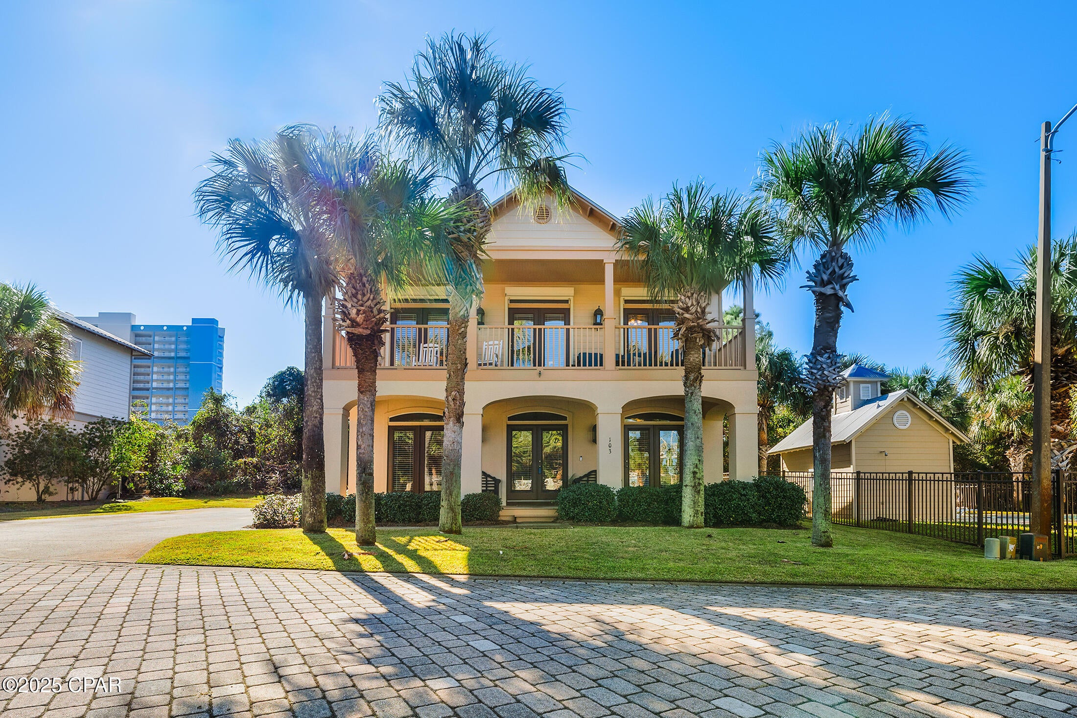 Sea Town - Residential