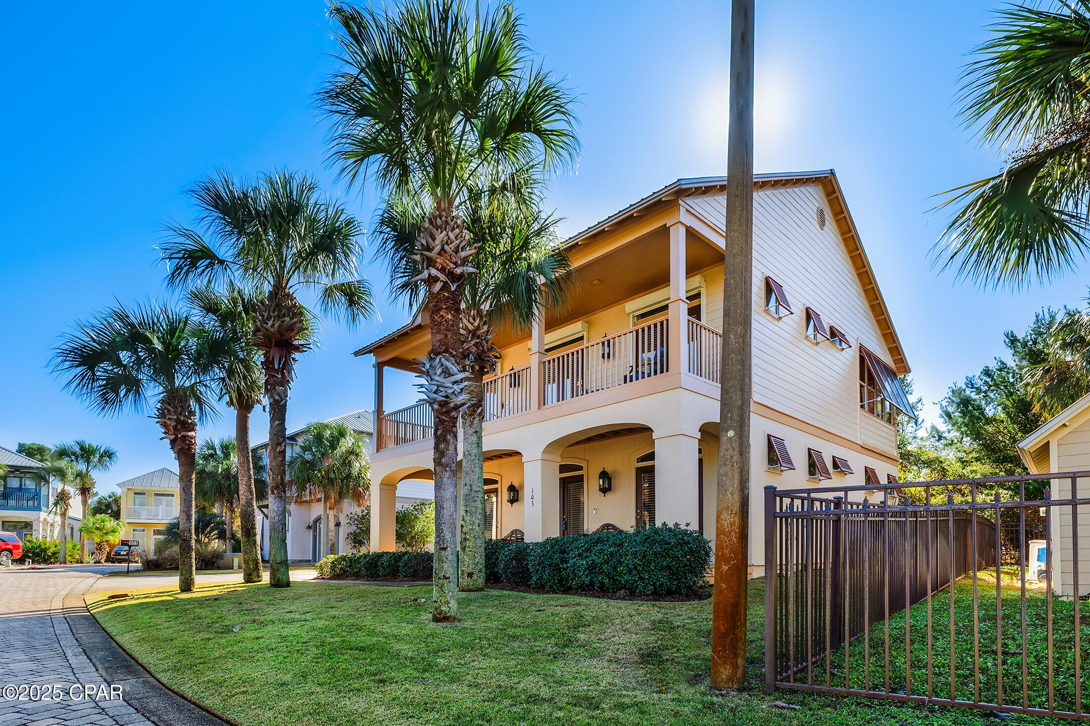 Sea Town - Residential