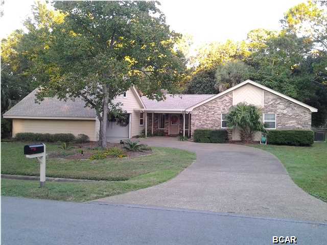 Very, very nice Northshore home. Pride in ownership is evident throughout. Great neighborhood with a quiet street: great for children or anyone who values their quiet time. Exterior of home boast easy to maintain brick with low maintenance, fire and termite resistant hardi board. All fenced in yard with multiple seating areas for your outdoor enjoyment. Completely renovated this home is move in ready. From the appliances, flooring, HVAC System all the way to the roof, (not even 6 months old) EVERYTHING HAS BEEN UPDATED REPAIRED OR REPLACED. Fresh paint, all ceramic tile... Please see Sellers Disclosure for additional info. The owners keep this home in show condition, so just give us a call and with just a little notice we will get you in to take a look. More photos on the way. OPEN