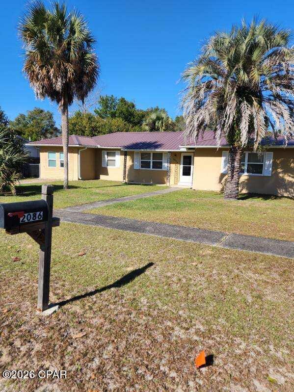 3/1.5 home for rent. $1200 per month, security deposit is based on positive, verifiable rental history (minimum security deposit is $1200). No pets allowed inside or outside. One year lease required. Tenant is responsible for all utilities, garbage removal, and lawn maintenance.

Go to southernwayrealty.com for the rental application and rules etc,

Or call the rental line