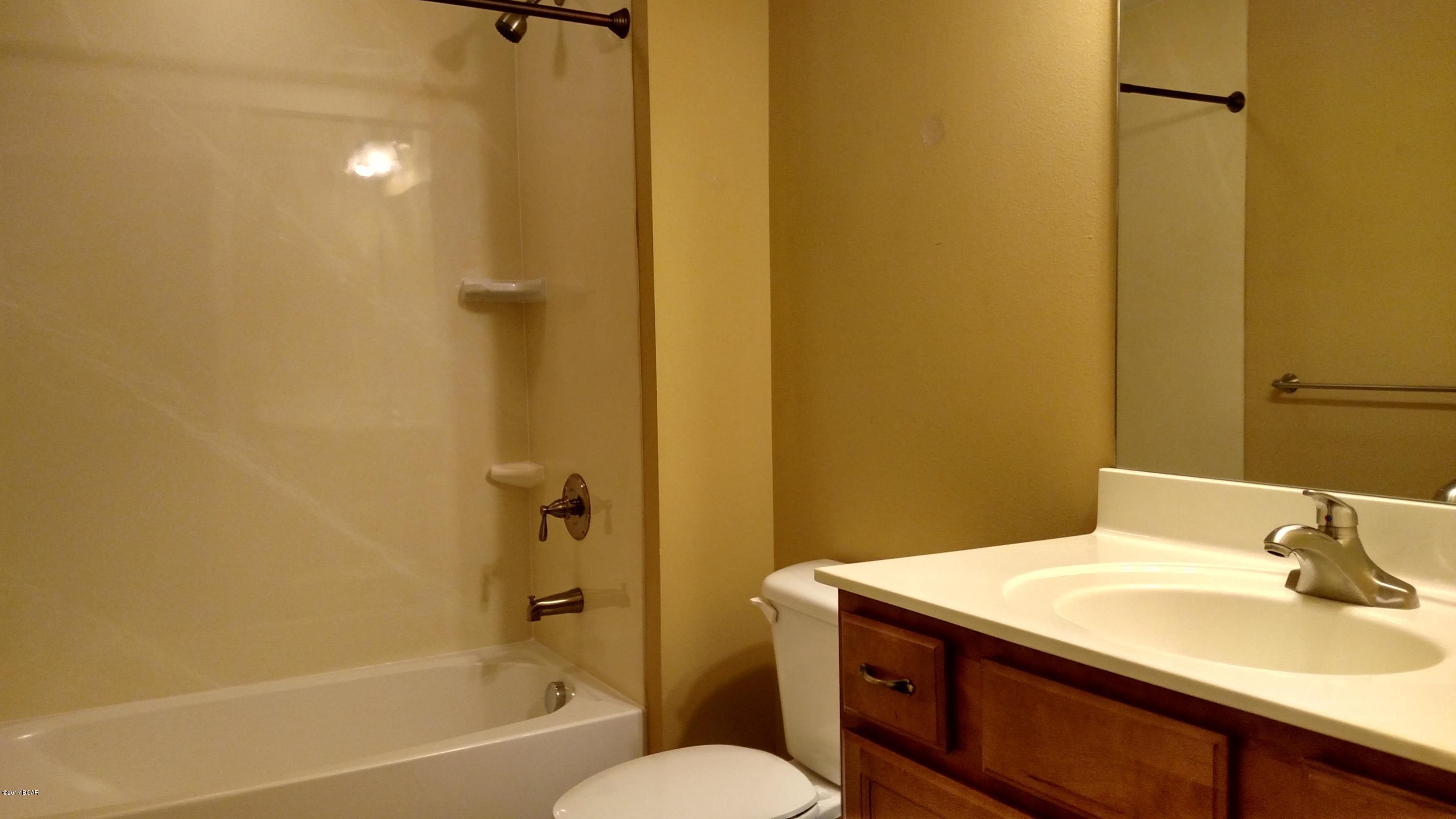 Magnolia Bay Club - Residential Lease