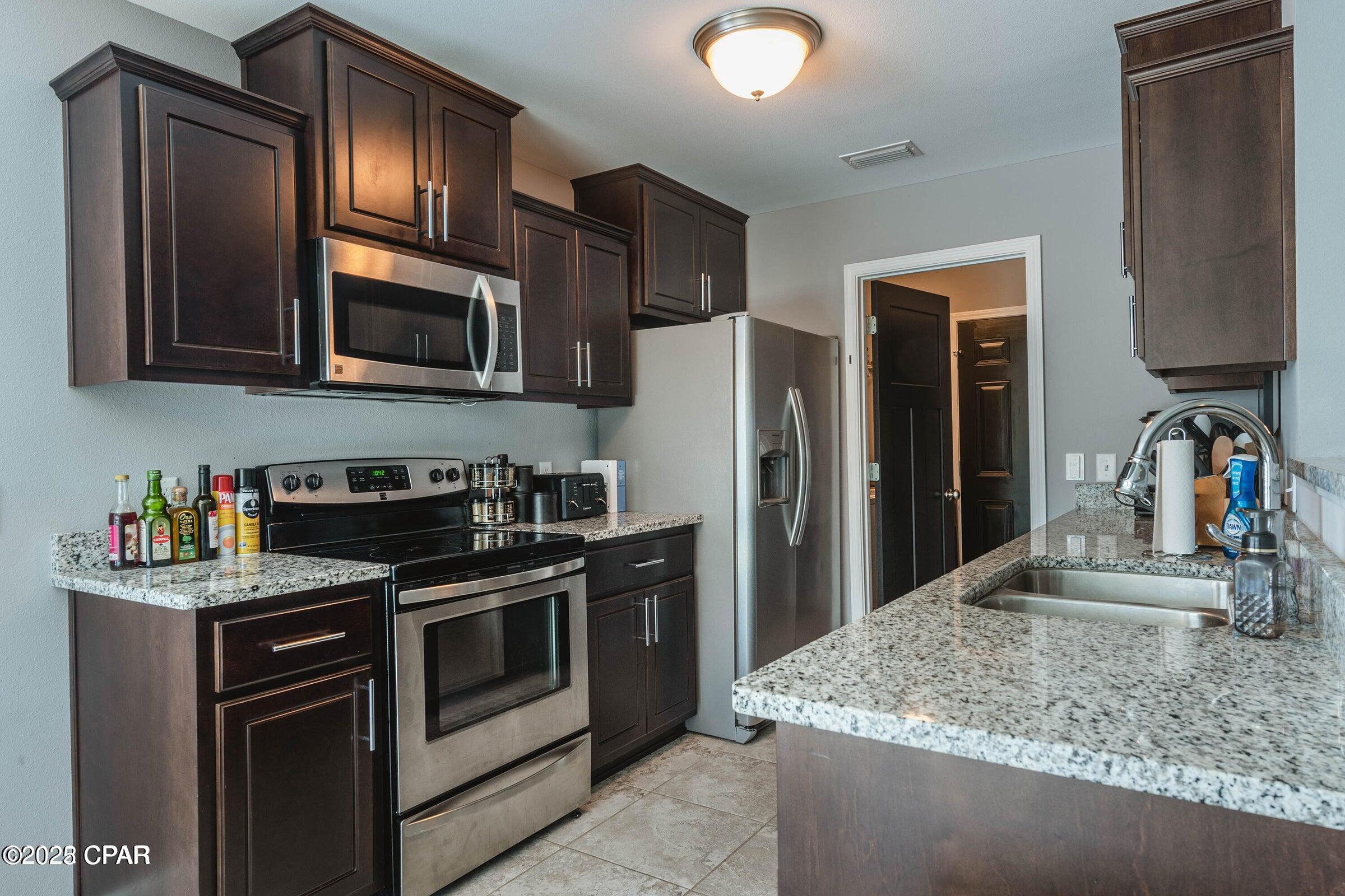 Brentwoods Phase III - Residential Lease