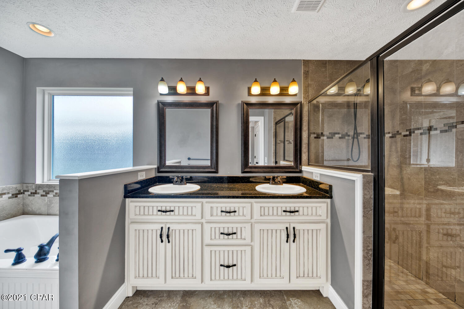 The Pines Of Lynn Haven - Residential