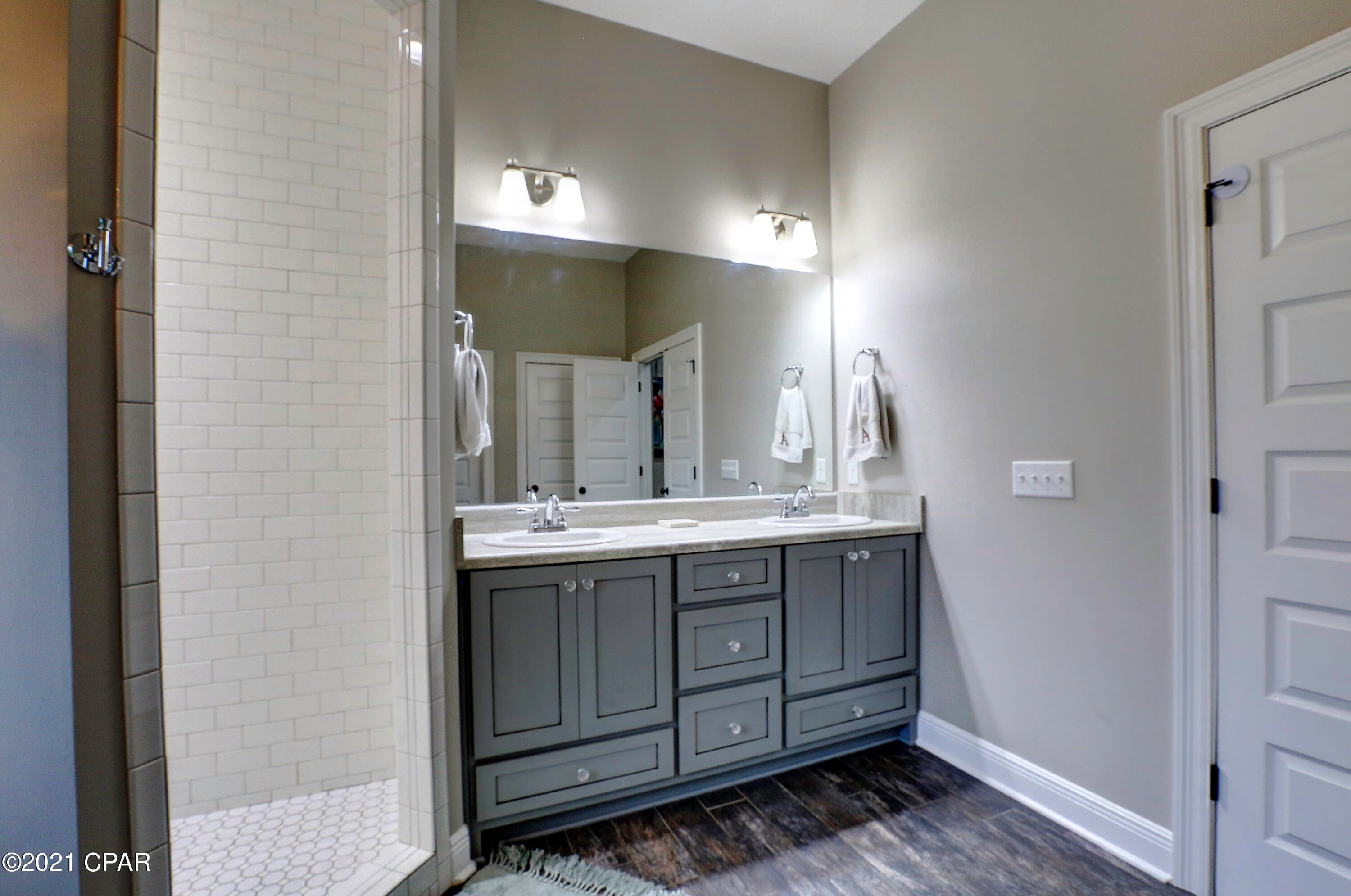 Cedar Creek Chase - Residential
