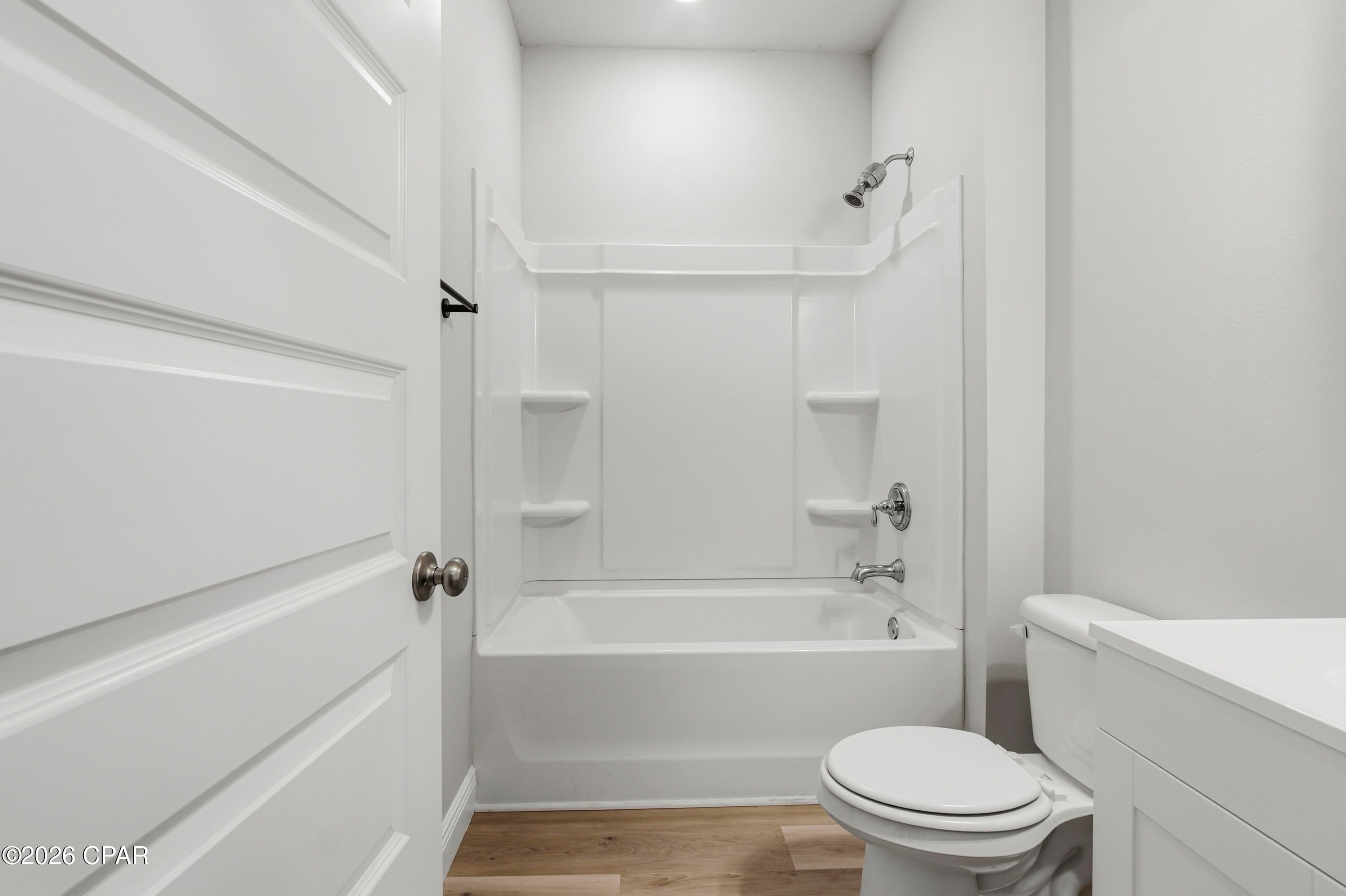 Emerald Cove Villas - Residential Lease