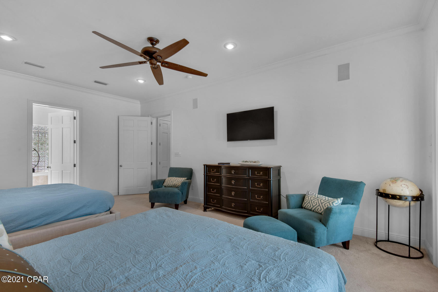 Burnt Pine - Residential