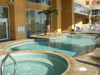 Splash Condo - Residential