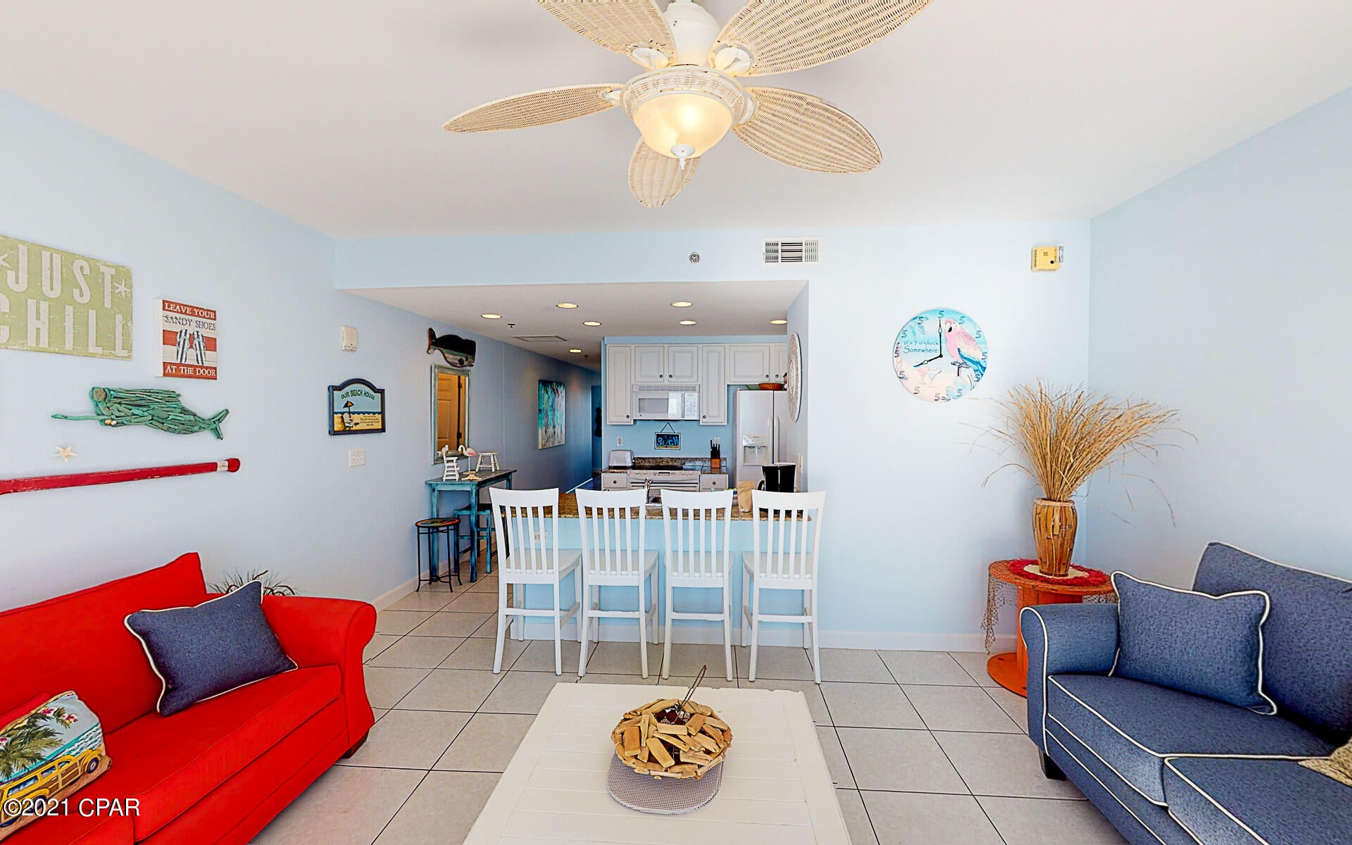 Splash Condo - Residential