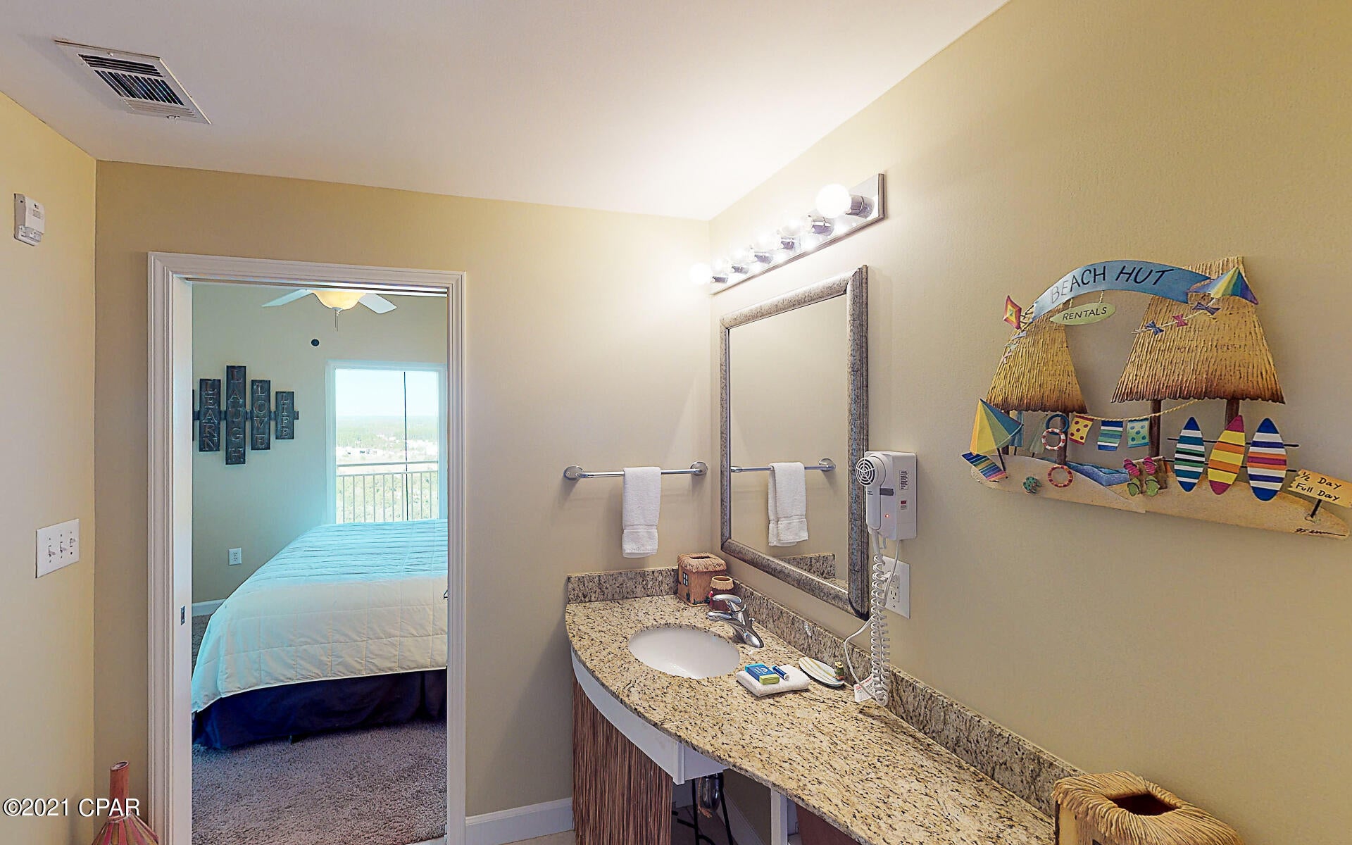 Splash Condo - Residential
