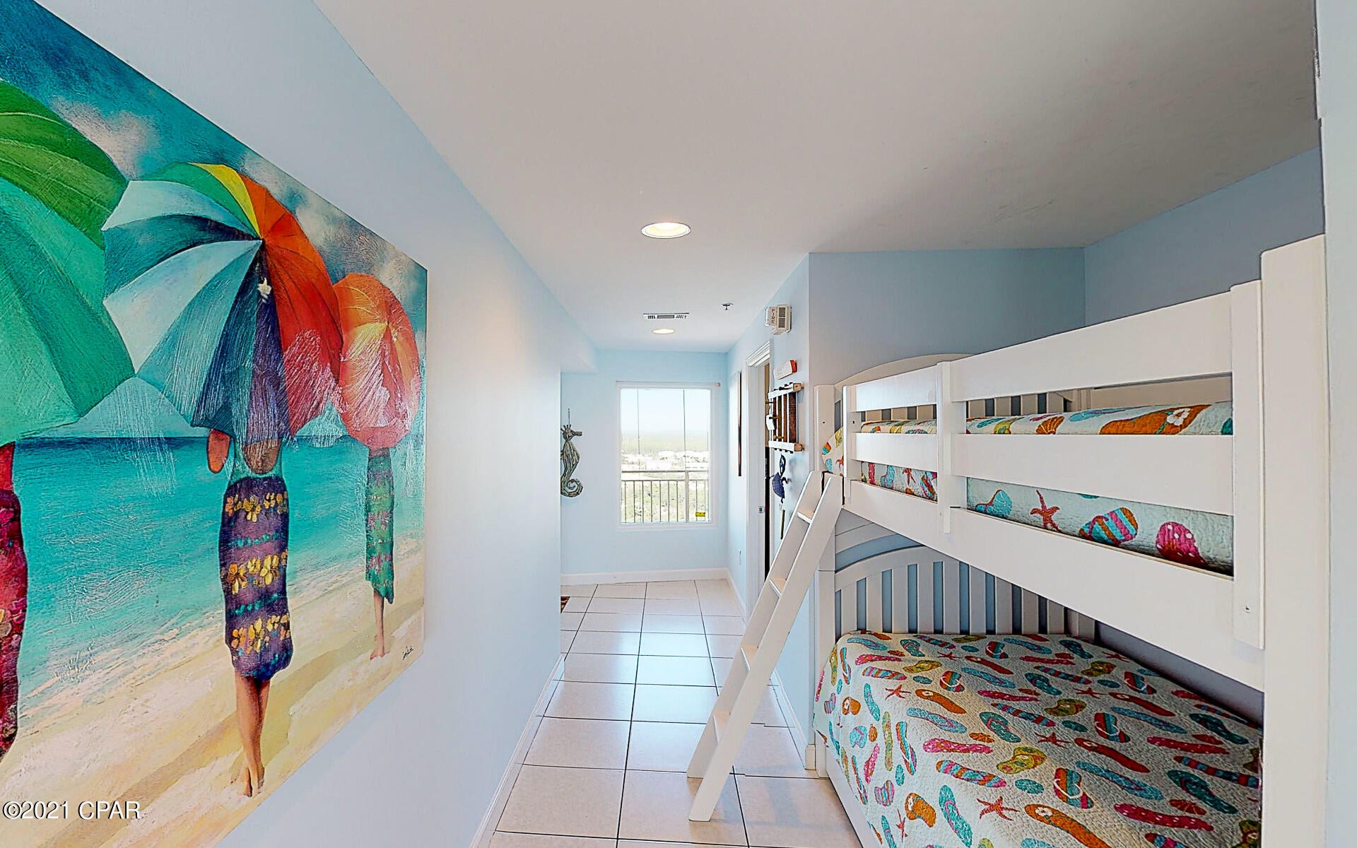 Splash Condo - Residential