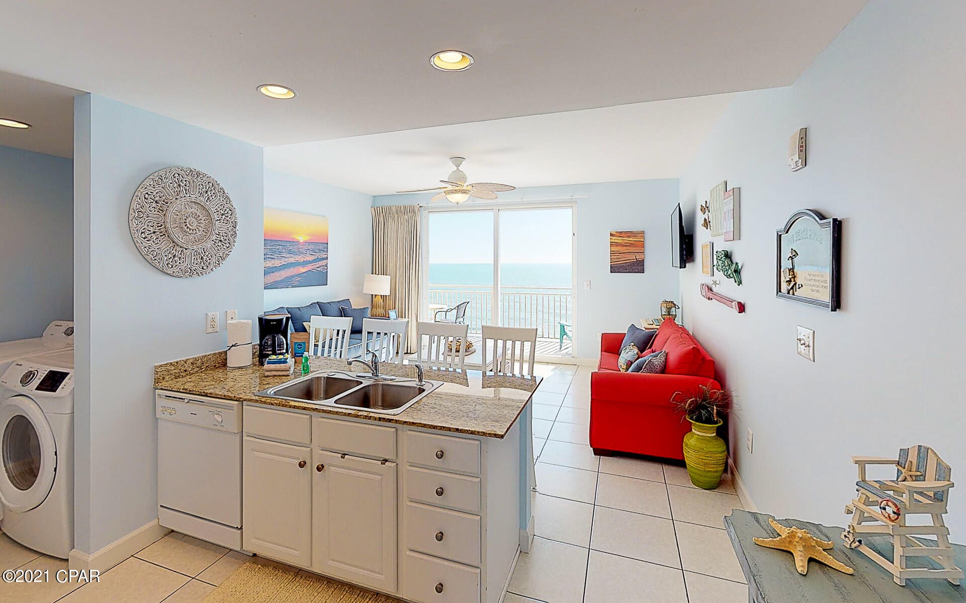 Splash Condo - Residential
