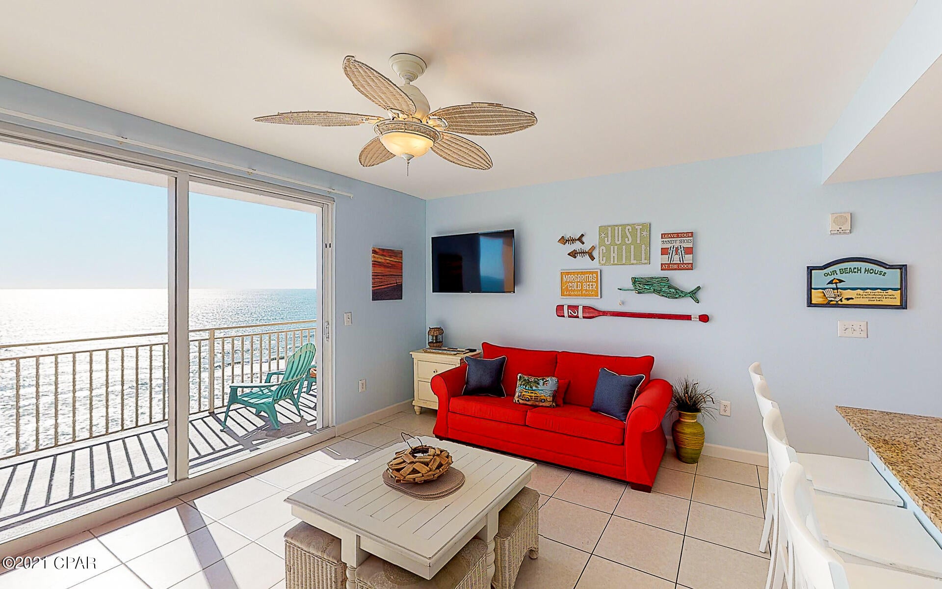 Splash Condo - Residential