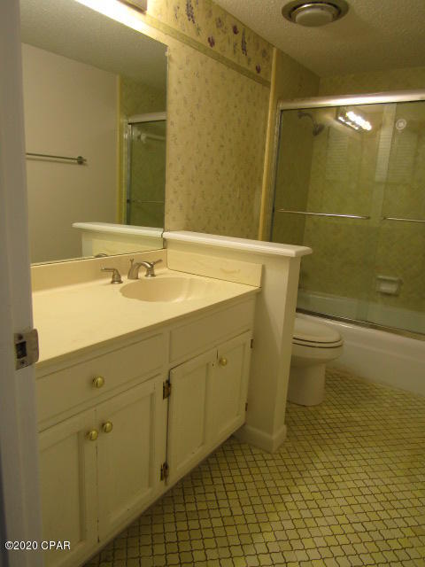 Colony Club - Residential Lease
