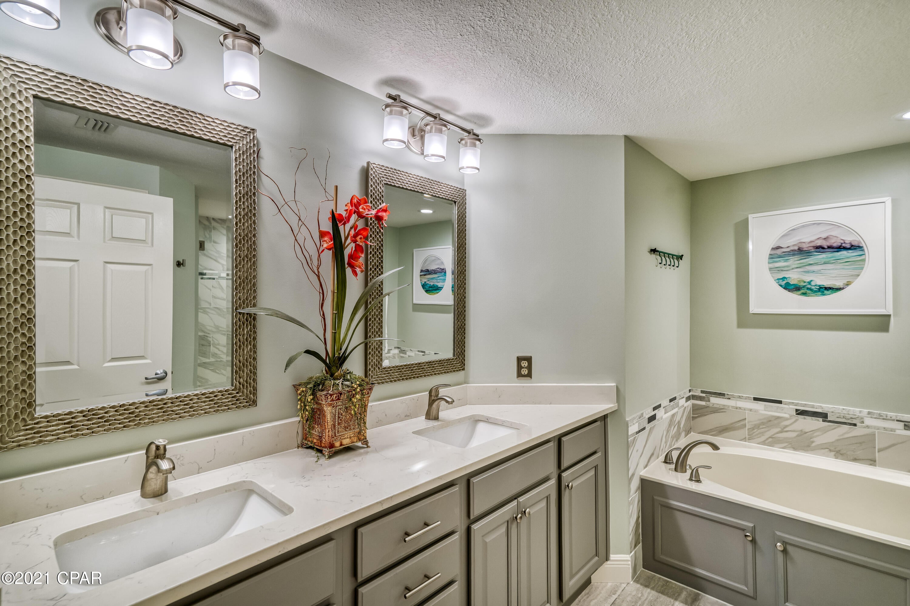 Marisol Condo - Residential