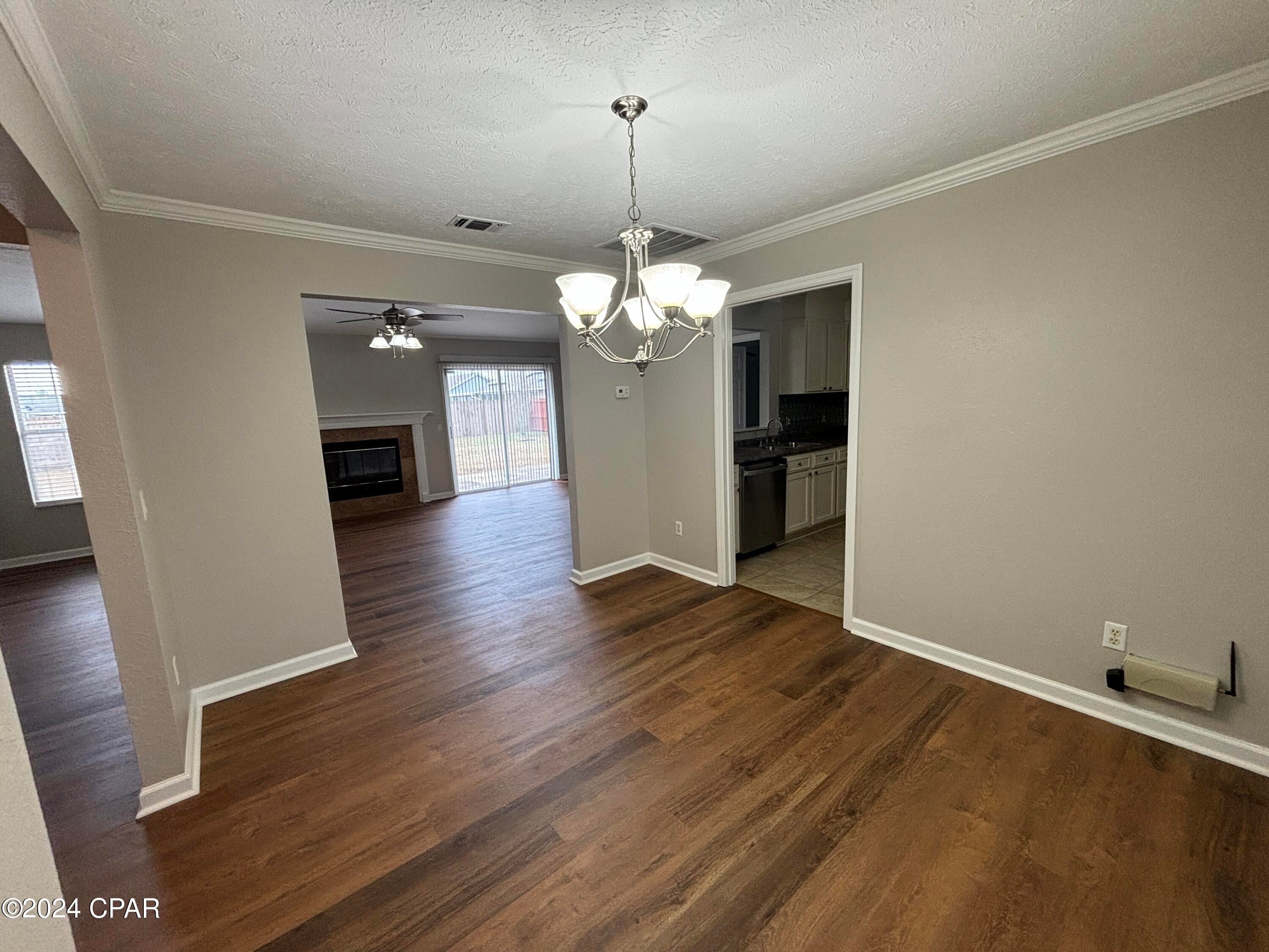 [No Recorded Subdiv] - Residential Lease