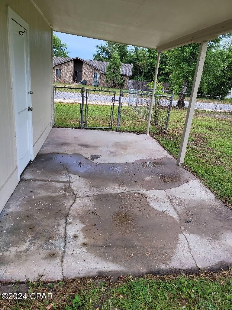 Bay Park Manor - Residential Lease