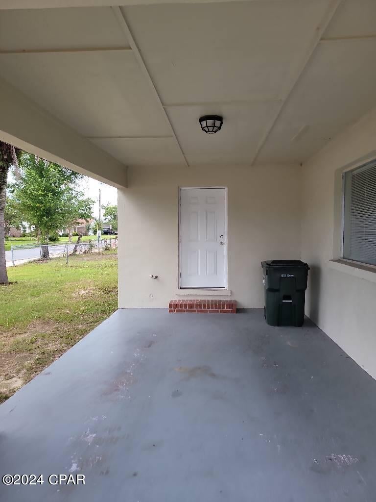 Bay Park Manor - Residential Lease