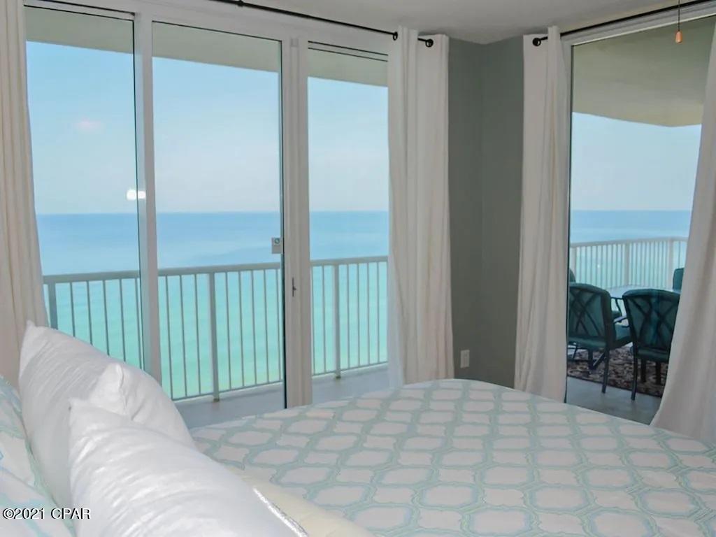Majestic Beach Tower I - Residential