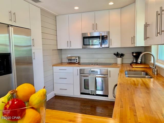 Laguna Beach Estates - Residential