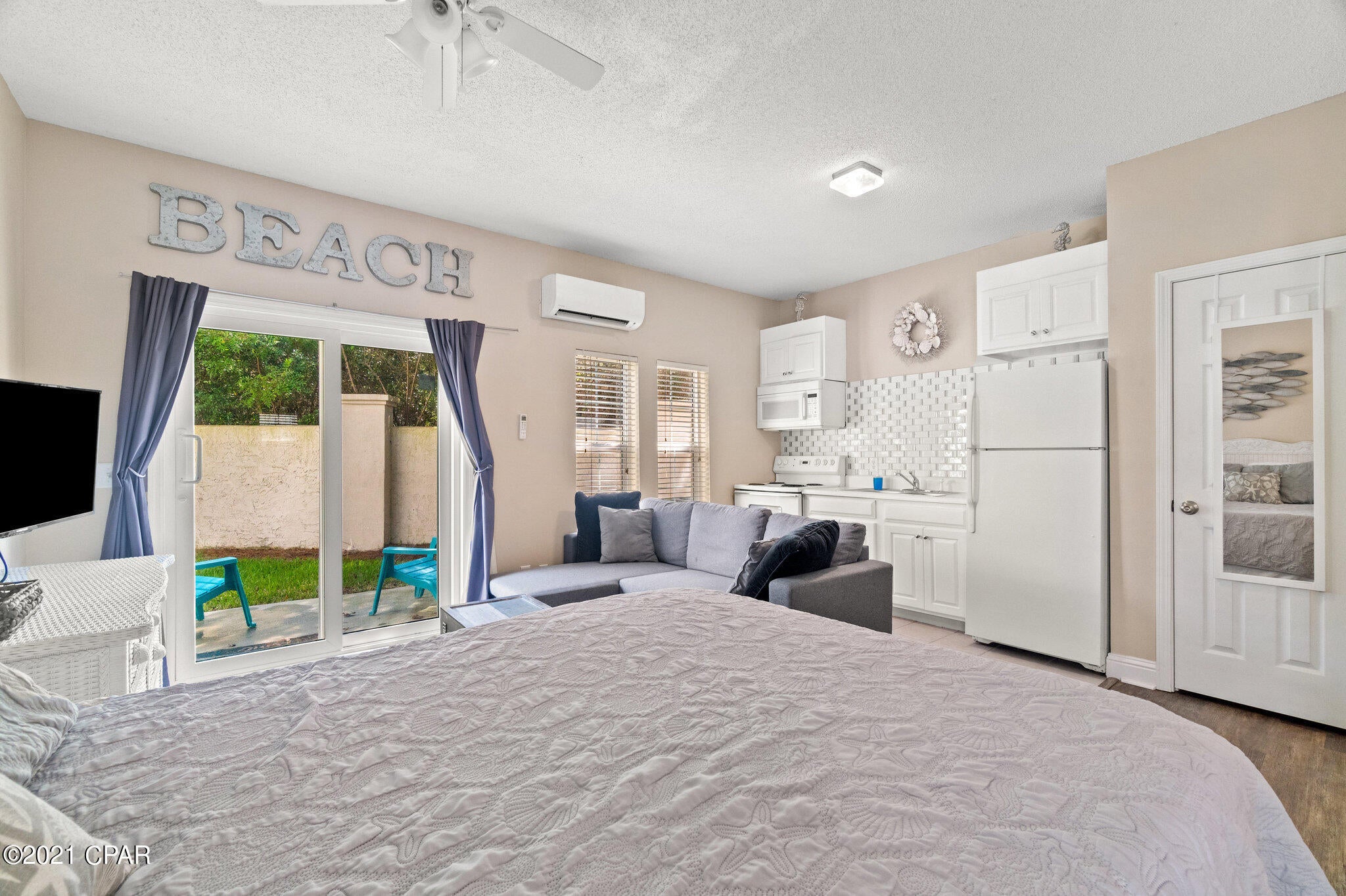 The Palms - Residential