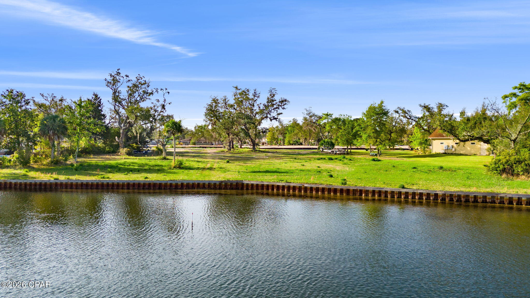 Kings Point - Land