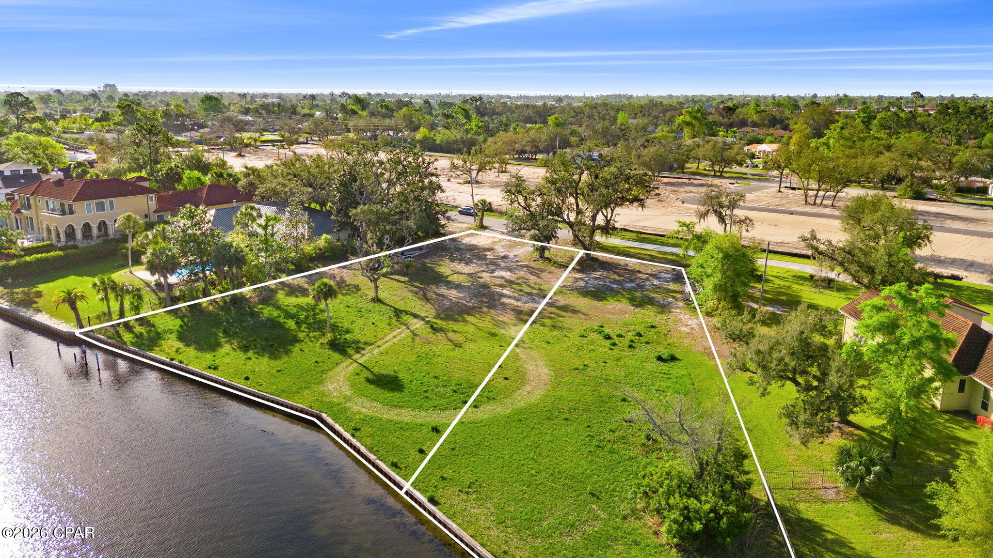 Kings Point - Land