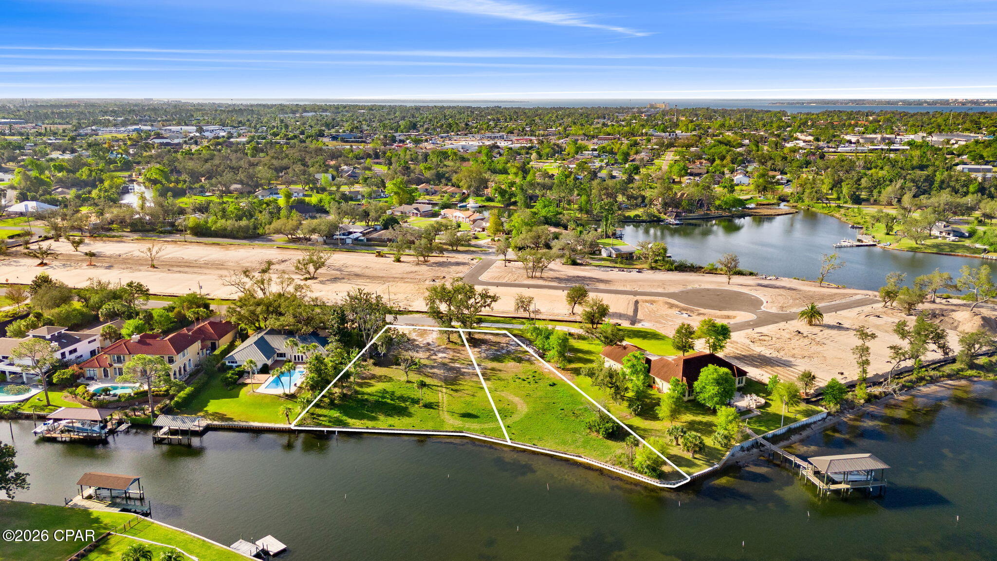 Kings Point - Land