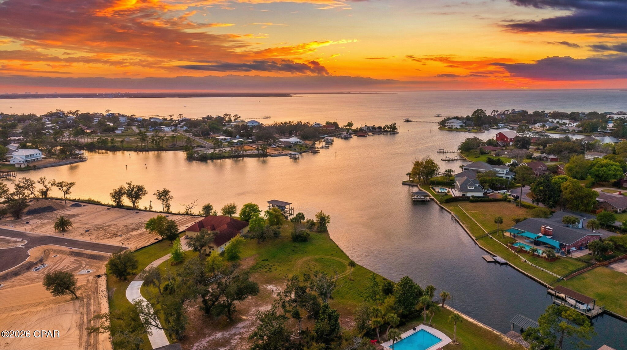 Kings Point - Land