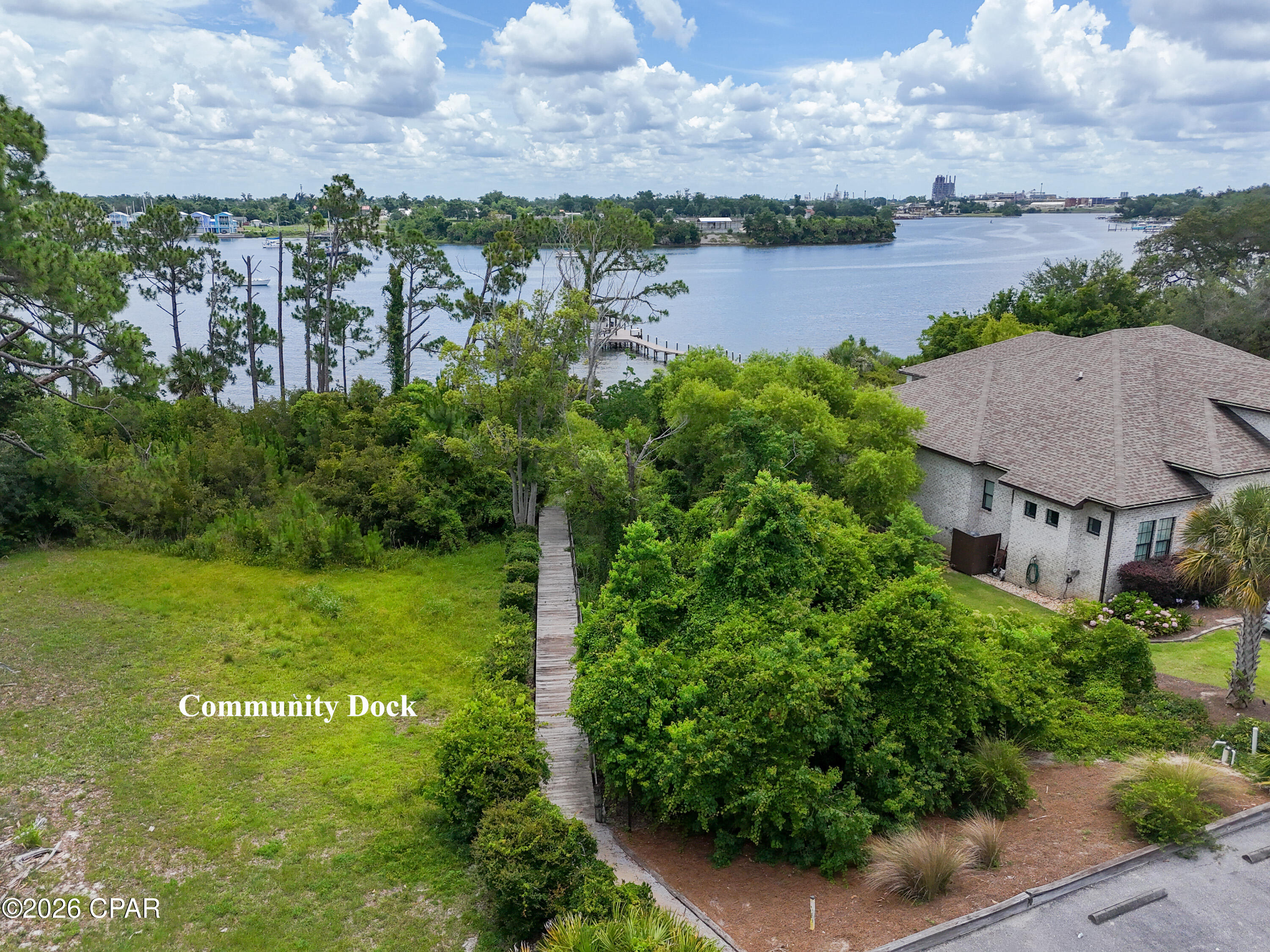 Cove Pointe - Land