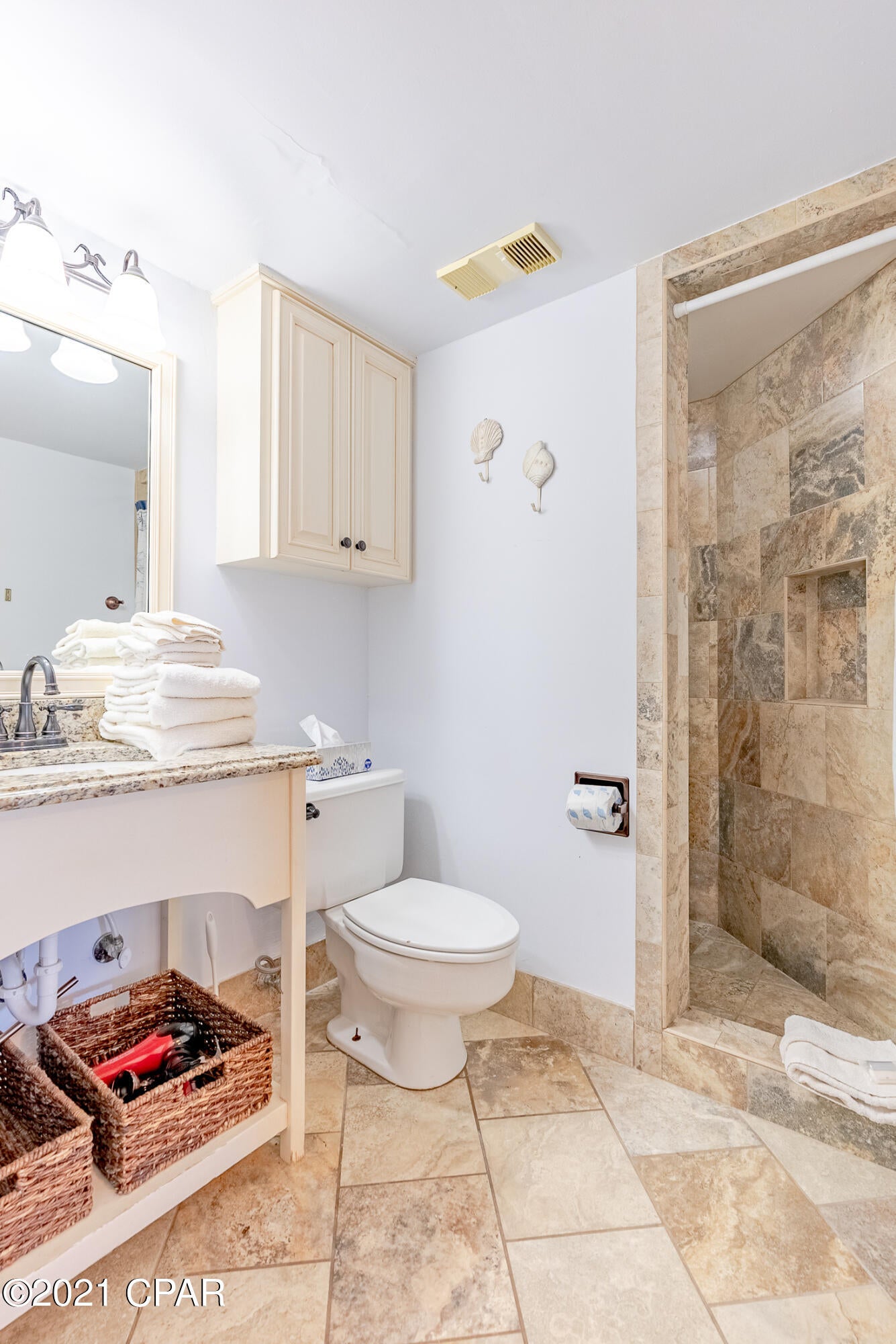 Summerhouse Condo. - Residential