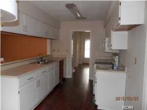 Venetian Villa 1st Add Replat - Residential