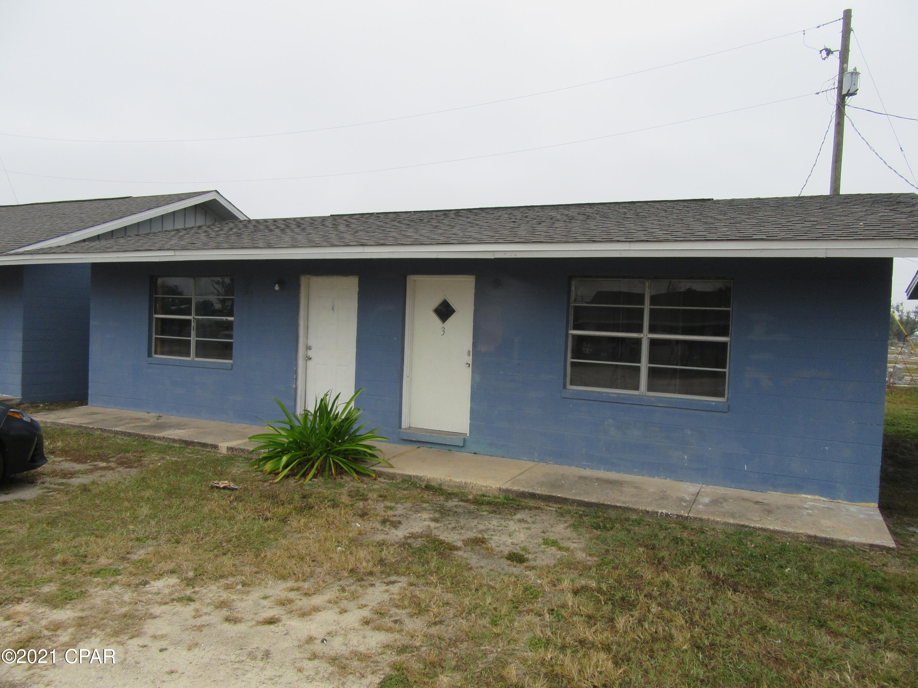 Efficient 1 bedroom 1 bath apartment. Newly painted, cleaned and centrally located near shopping, dining and schools. All property sizes and ages are approximate, please measure and/or verify if important. School assignments are subject to change, please check with Bay County for most accurate information. Deposit is the same as the rent. No pets allowed.