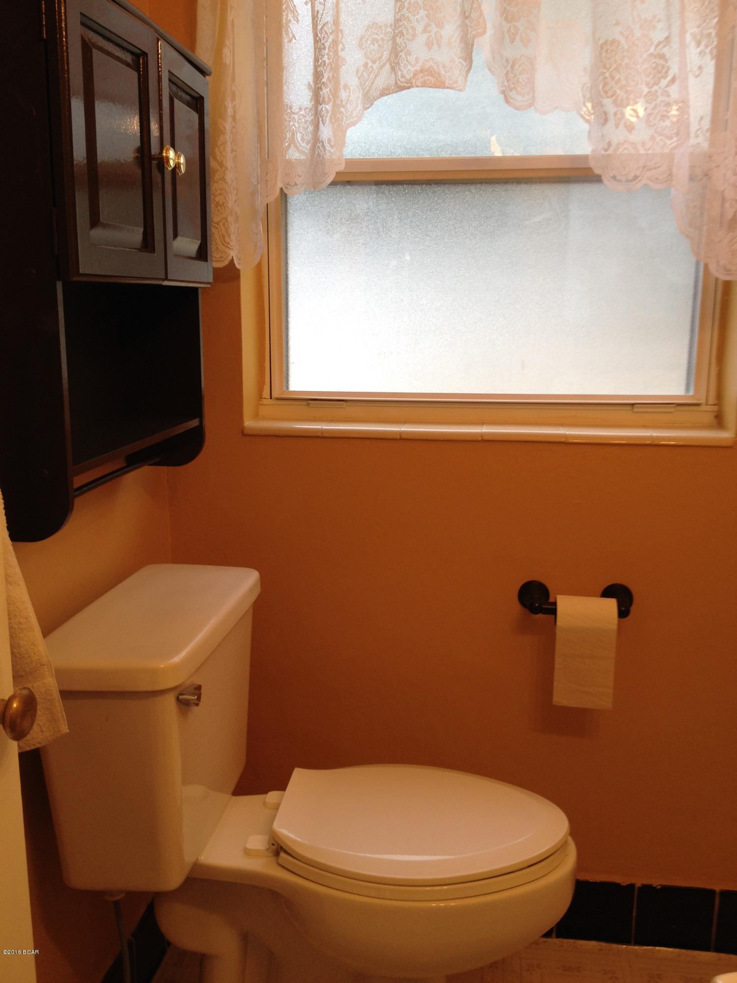 Sudduths 18th Add - Residential Lease