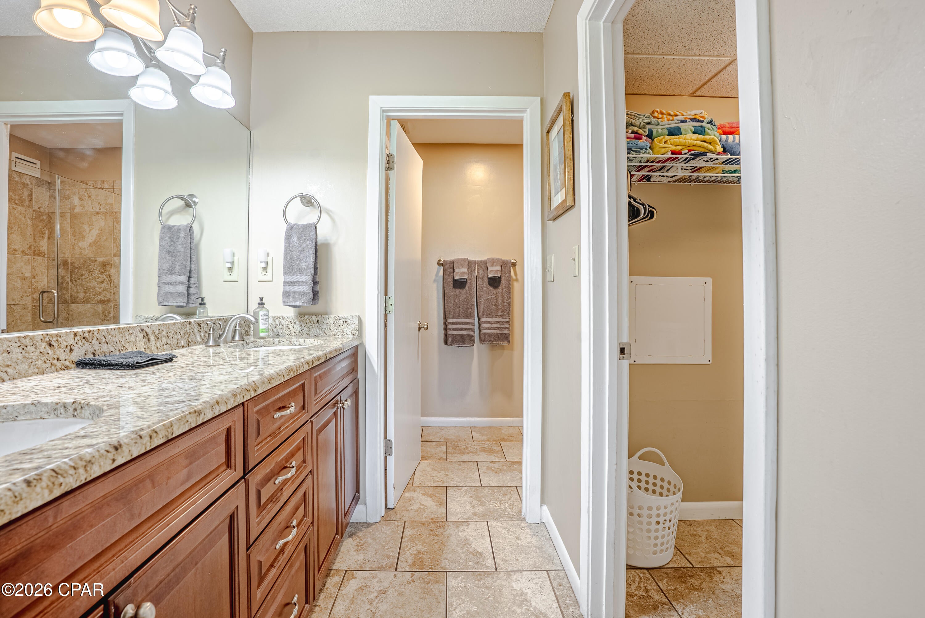 Edgewater Golf Villas III-A - Residential Lease