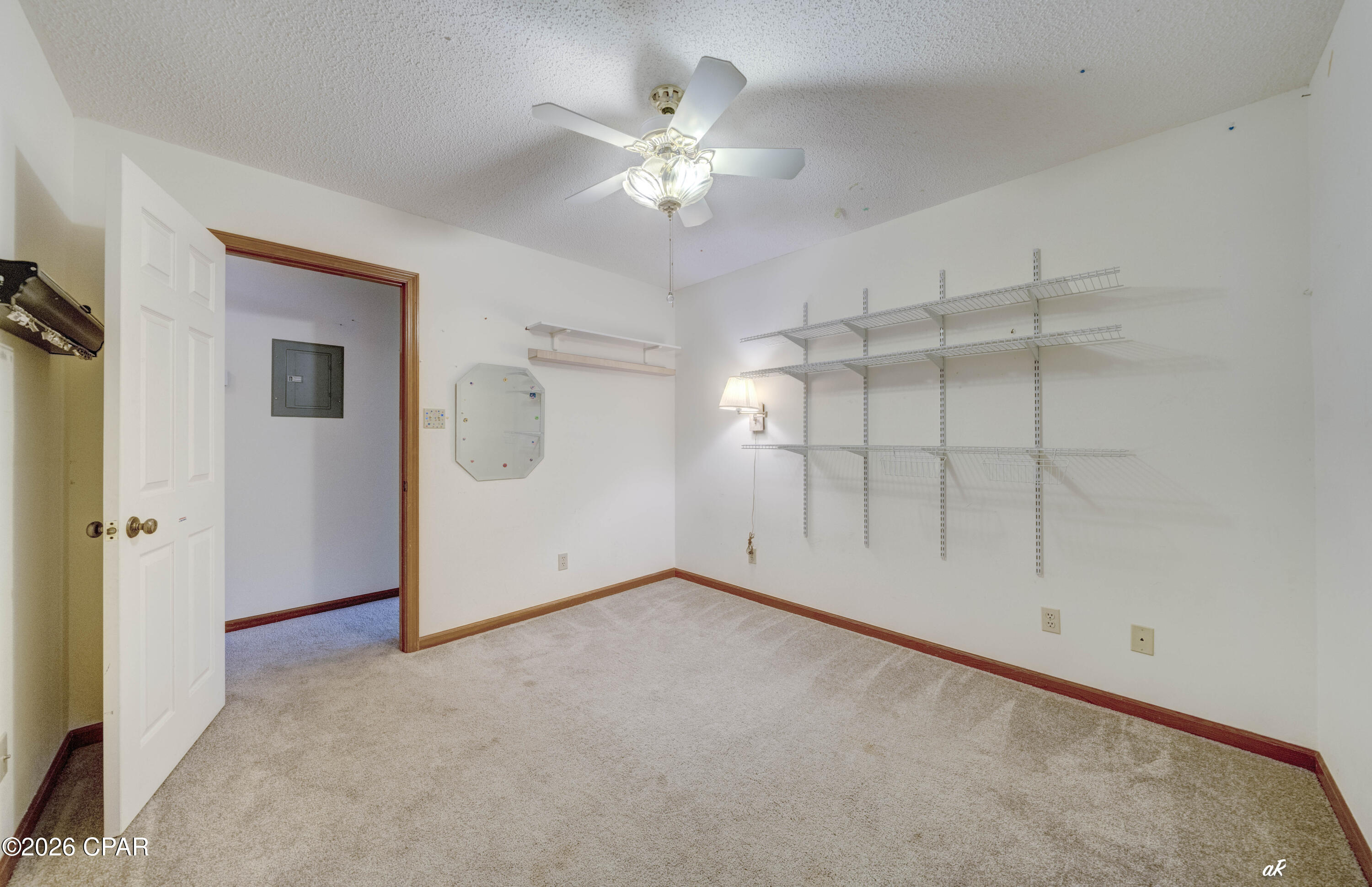 Thomas Drive Park U-4 - Residential