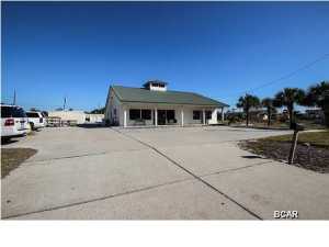 there are 111 storage sheds with building divided into two offices....consists of 6 lots...150 feet on thomas dr