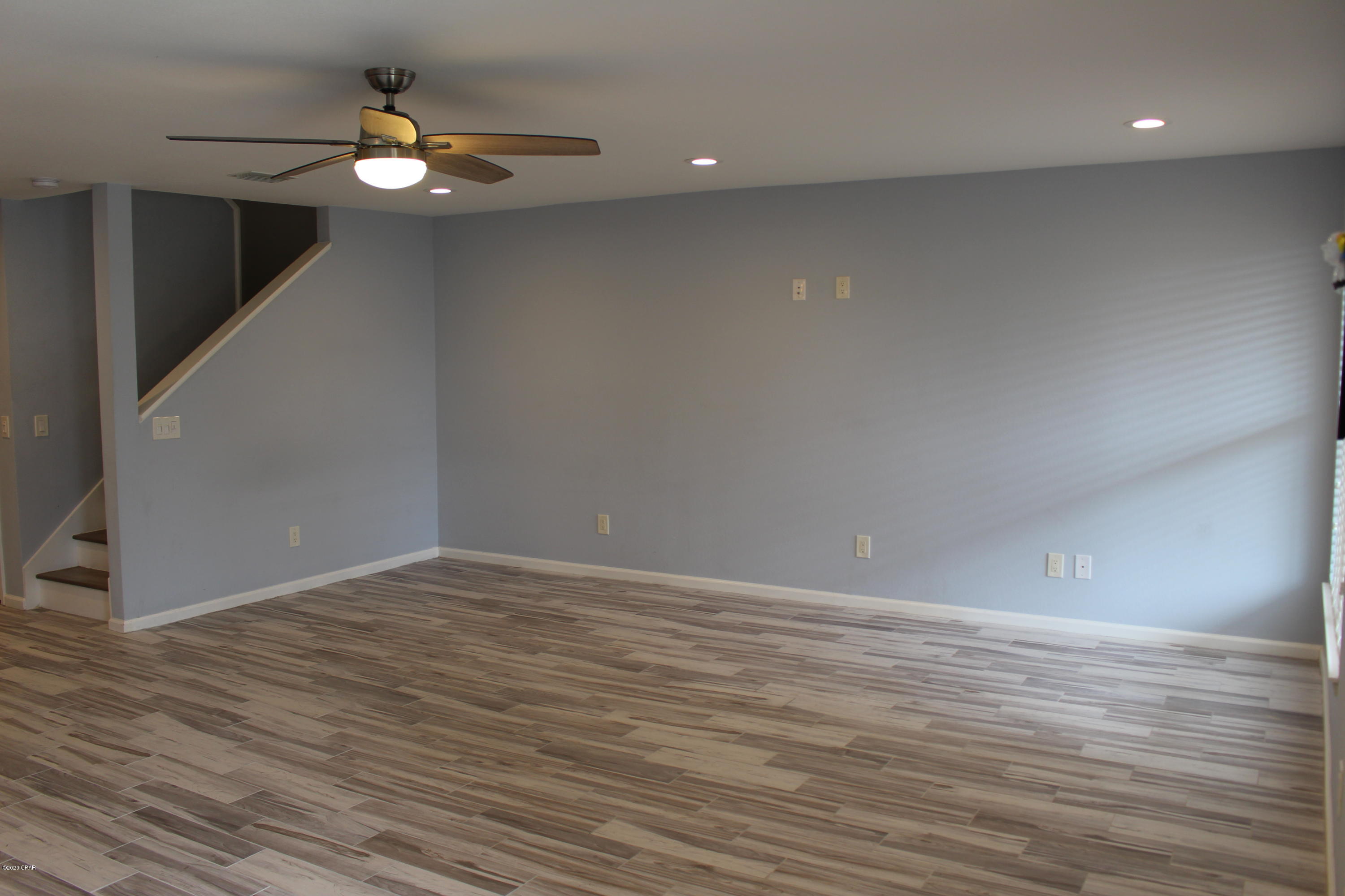 Venetian Villa 2nd Add Replat - Residential Lease